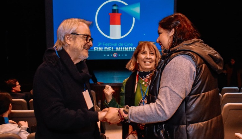 La Municipalidad acompañó la inauguración de la 3° edición del Festival Internacional de Cine en el Fin del Mundo